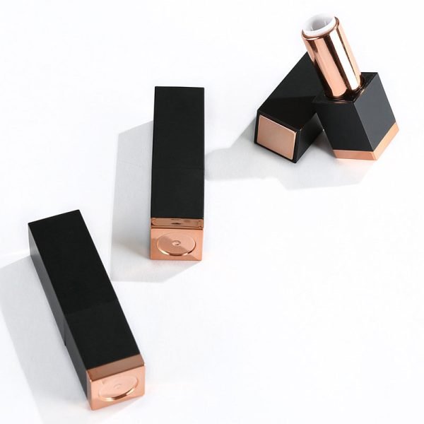 magnetic closure lip balm tube