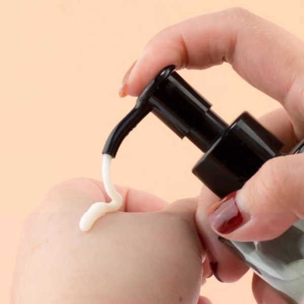 plastic lotion pump dispenser