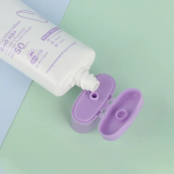 leak-proof squeeze tube