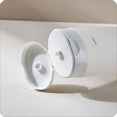 plastic squeeze tube with flip cap