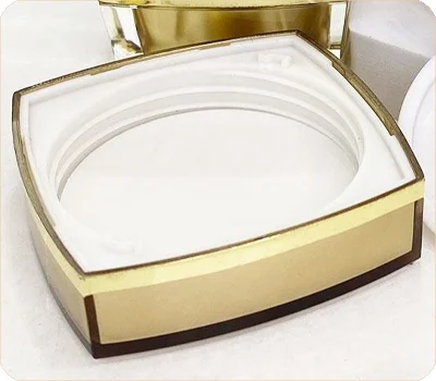 square gold screw on lid