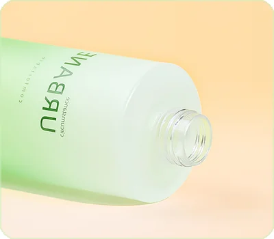 smooth screw on mouth shampoo bottle