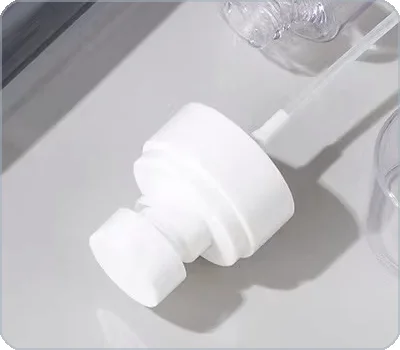 ultra-fine mist moisturizing spray bottle