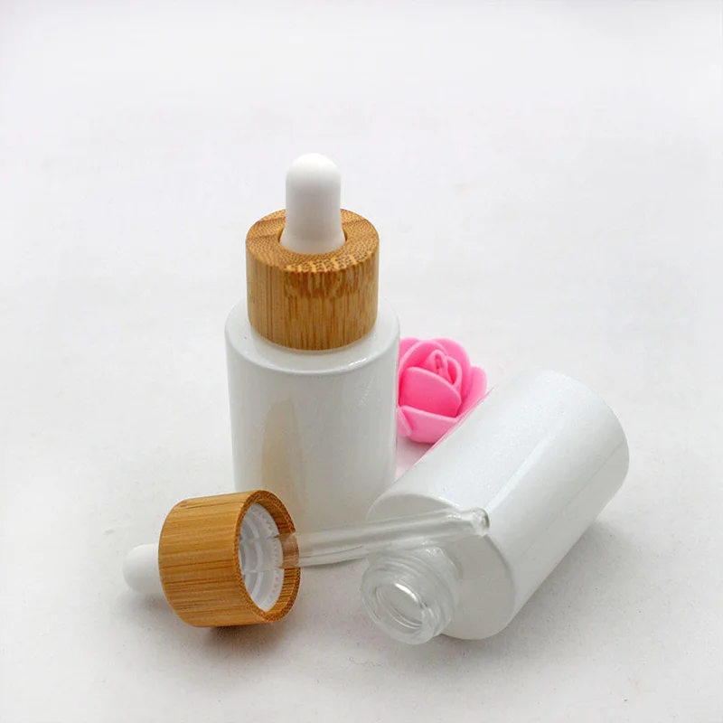 white glass dropper bottle for essential oil