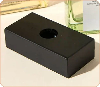 reed diffuser bottle with black cap