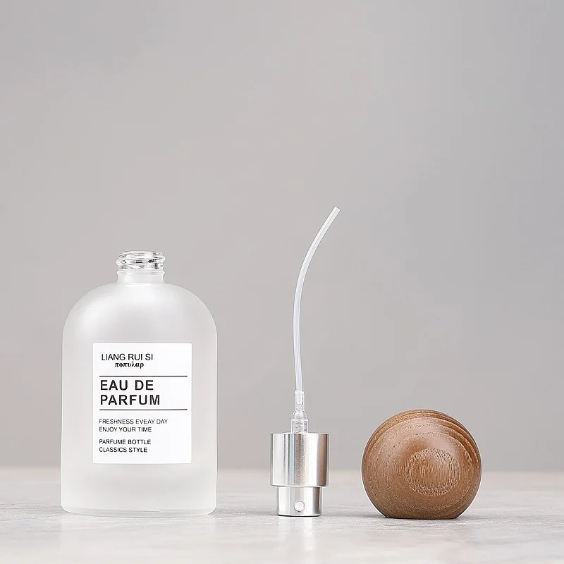 refillable empty container for perfume