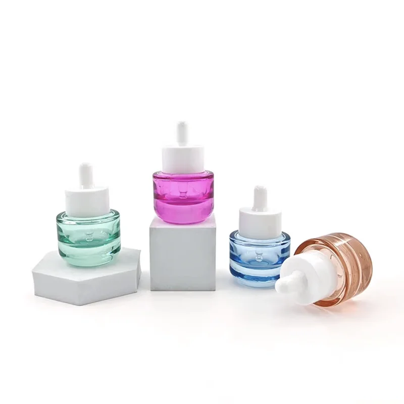 refillable glass bottle with pipette