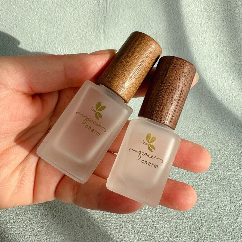 refillable travel perfume bottle