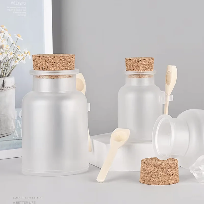 round plastic bottle for bath salt